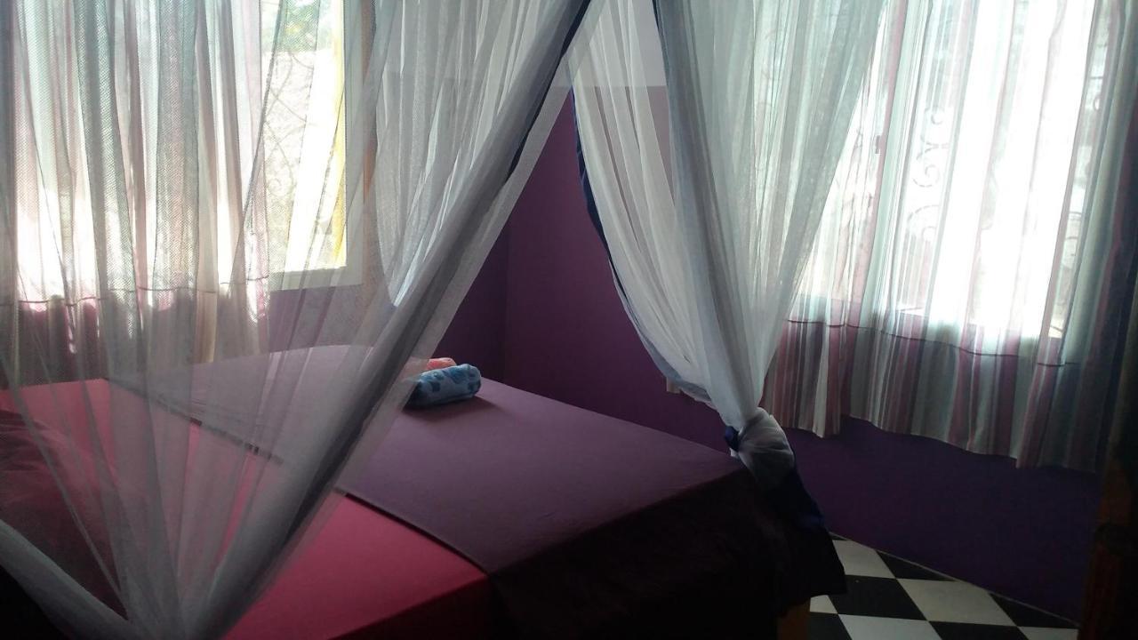 גאמביאני La Locanda Lodge - Apartment, 4 Double Rooms & Kitchen Near The Beach מראה חיצוני תמונה
